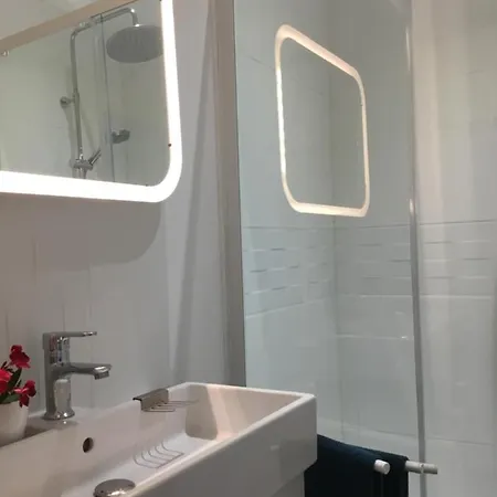 Bed & Breakfast La Prevote 3*